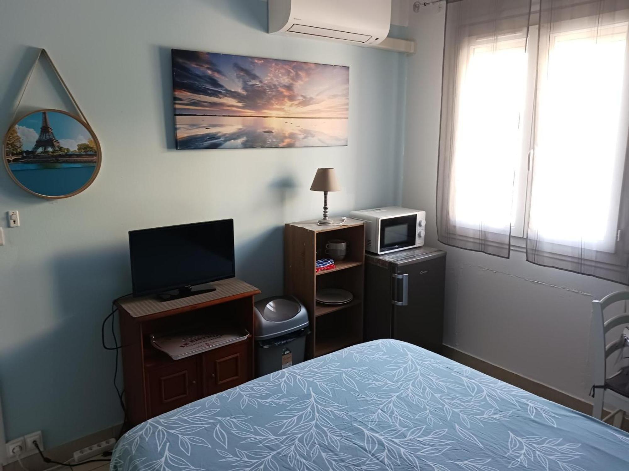 Chambre Privee Climatisee Chez Particulier, Wifi Apartment Perpignan Bagian luar foto